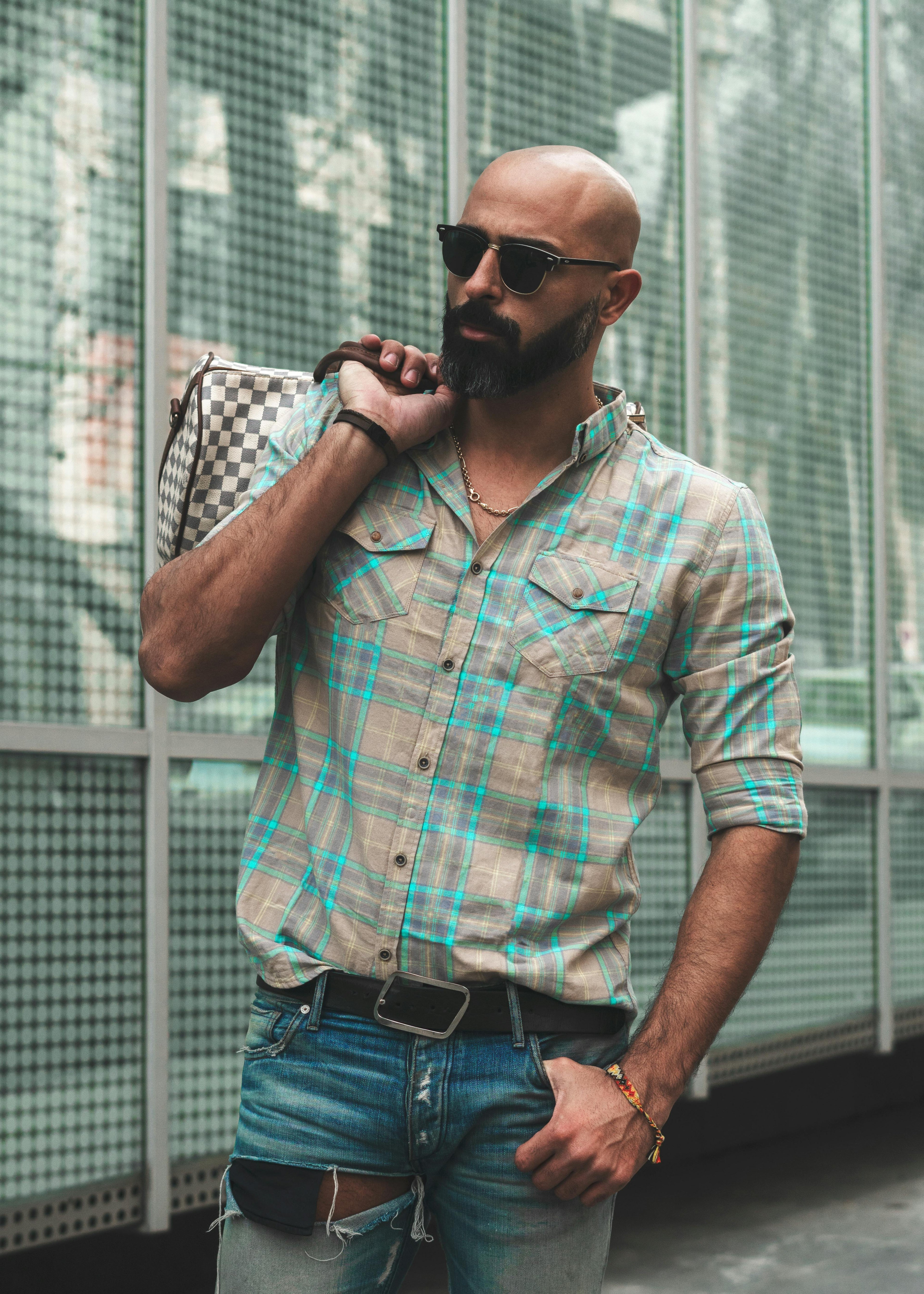 “How can you find sunglasses that perfectly complement your face shape?